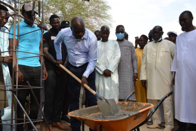 Université Gaston Berger de Saint-Louis : Les travaux de rénovation de l’assainissement lancés par les autorités. Université Gaston Berger de Saint-Louis : Les travaux de rénovation de l’assainissement lancés par les autorités.