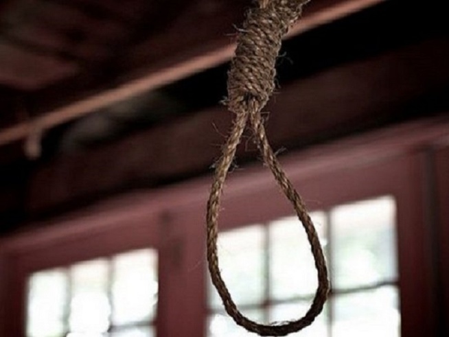 Suicides à Fatick : deux personnes se pendent Suicides à Fatick : deux personnes se pendent