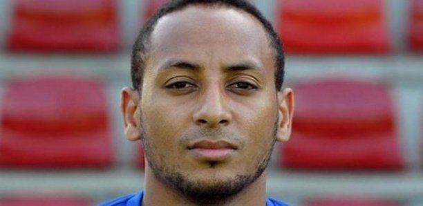 Un ex-joueur de Schalke condamné à de la prison pour avoir simulé sa propre mort… Un ex-joueur de Schalke condamné à de la prison pour avoir simulé sa propre mort…