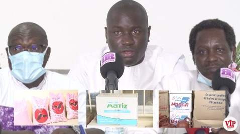 Remises de Dons aux églises catholique par le ministre de la Santé Abdoulaye Diouf Sarr par son DC Remises de Dons aux églises catholique par le ministre de la Santé Abdoulaye Diouf Sarr par son DC