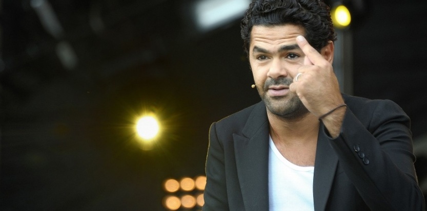 DEBBOUZE sur les propos racistes du magazine de l’extrême droite : "LAISSONS LES IMBÉCILES DIRE N'IMPORTE QUOI" DEBBOUZE sur les propos racistes du magazine de l’extrême droite : "LAISSONS LES IMBÉCILES DIRE N'IMPORTE QUOI"