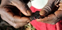 Mutilations géniales / Lika Mbengue : "Comment j'ai vécu mon excision à l'âge de 3 ans"