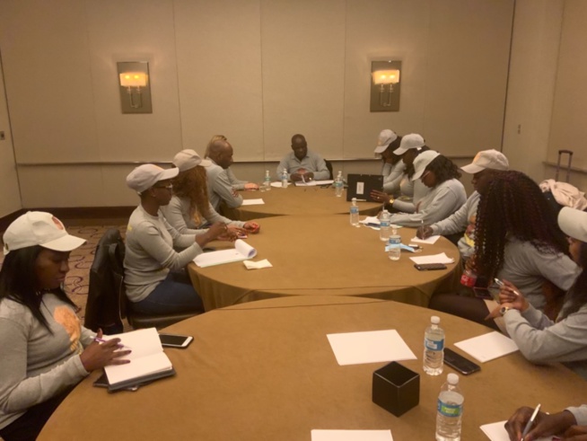 En images de la reunion du gala des African Leader Awards à New York avec le président Mbagnick Diop et son team En images de la reunion du gala des African Leader Awards à New York avec le président Mbagnick Diop et son team