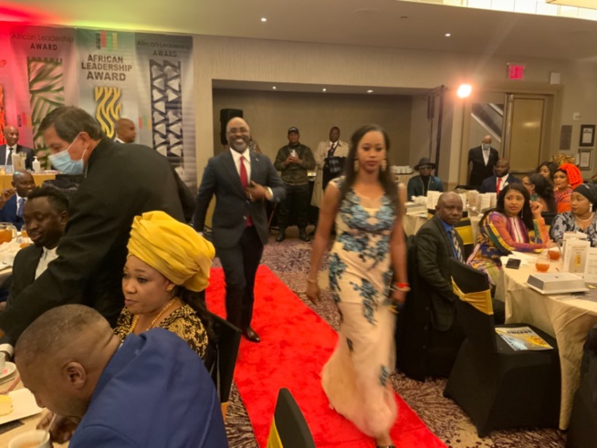 EN IMAGES: Le Pdt Mbagnick Diop relève le défi des AFRICAN LEADERSHIP AFRICANS à New York ce samedi 27 novembre 2021. EN IMAGES: Le Pdt Mbagnick Diop relève le défi des AFRICAN LEADERSHIP AFRICANS à New York ce samedi 27 novembre 2021.
