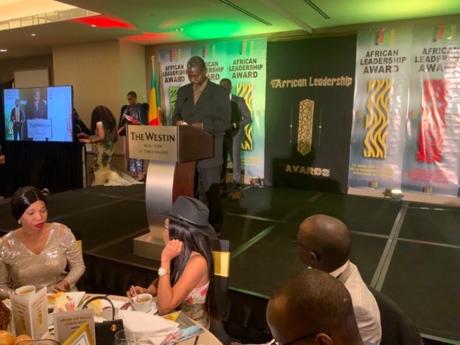 EN IMAGES: Le Pdt Mbagnick Diop relève le défi des AFRICAN LEADERSHIP AFRICANS à New York ce samedi 27 novembre 2021. EN IMAGES: Le Pdt Mbagnick Diop relève le défi des AFRICAN LEADERSHIP AFRICANS à New York ce samedi 27 novembre 2021.