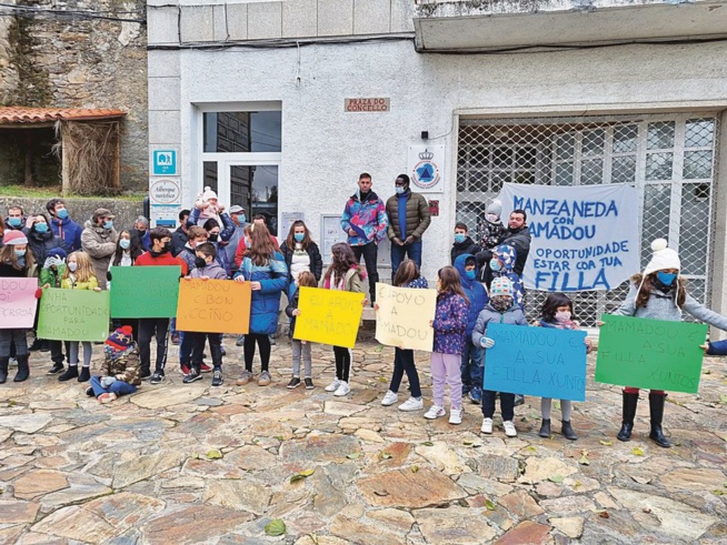Espagne : Pour récupérer sa fille, le Sénégalais est soutenu par Manzaneda