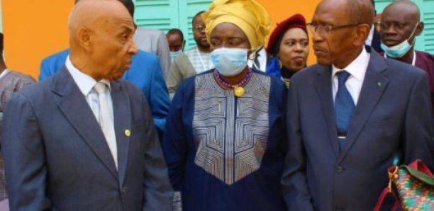 Gouvernance démocratique et stabilité politique : "L'Afrique doit se remettre en cause" (Aminata Touré) Gouvernance démocratique et stabilité politique : "L'Afrique doit se remettre en cause" (Aminata Touré)