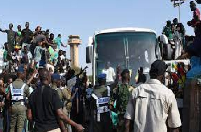 A Kolda et au Fouladou : Les clients ont subis la dure loi des transporteurs A Kolda et au Fouladou : Les clients ont subis la dure loi des transporteurs