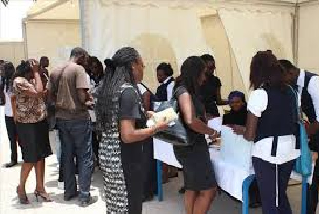 Employabilité et Entreprenariat : l’inadéquation formation-emploi au cœur d’un débat Employabilité et Entreprenariat : l’inadéquation formation-emploi au cœur d’un débat
