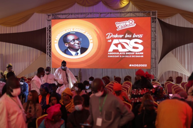 En images: Présentation de programme du candidat maire Abdoulaye Diouf Sarr cet après midi au King Fahd