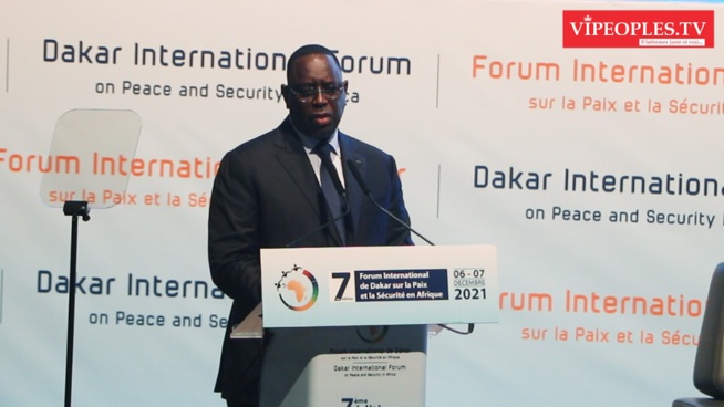 Forum paix et sécurité de MACKY SALL  « OMICRON NE DOIT PAS NOUS DIVISER MAIS DOIT NOUS RASSEMBLER »