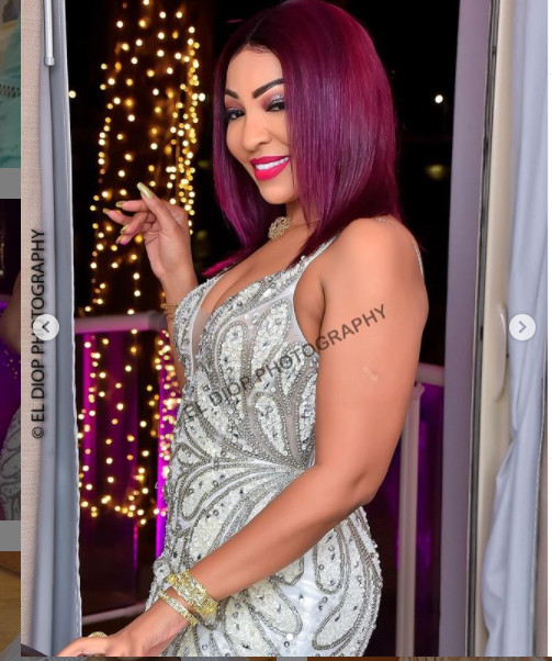 Incroyable : Viviane Chidid s’est totalement métamorphosée (photos)