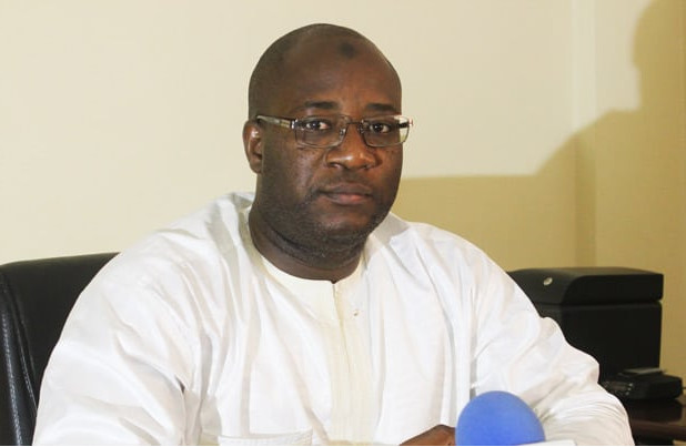 Limogeage du Dg de Poste Finances : Le Forum civil conteste la sanction administrative Limogeage du Dg de Poste Finances : Le Forum civil conteste la sanction administrative