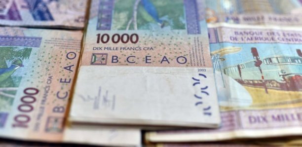 Climat délétère au cms : Une responsable de guichet accuse un charlatan camerounais de lui avoir soutiré 40 millions FCFA, le personnel prédit un sombre avenir à la boîte Climat délétère au cms : Une responsable de guichet accuse un charlatan camerounais de lui avoir soutiré 40 millions FCFA, le personnel prédit un sombre avenir à la boîte