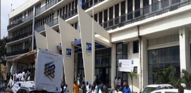 Détournement de deniers publics à la Poste : Le SNTPT pointe du doigt Saliou Fédior Détournement de deniers publics à la Poste : Le SNTPT pointe du doigt Saliou Fédior