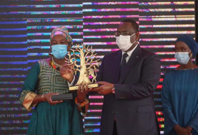 1er Prix Galien Afrique: Le meilleur prix de la Technologie médiclae pour Cheikh Tidiane Diagne de l'institut Pasteur décroche 1er Prix Galien Afrique: Le meilleur prix de la Technologie médiclae pour Cheikh Tidiane Diagne de l'institut Pasteur décroche