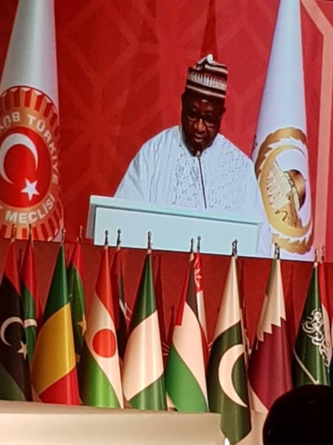 16e Sommet de l'Union Parlementaire des Etats de la République Islamique: Mouhamed Khouraïchi Niass rempile pour un second mandat 16e Sommet de l'Union Parlementaire des Etats de la République Islamique: Mouhamed Khouraïchi Niass rempile pour un second mandat