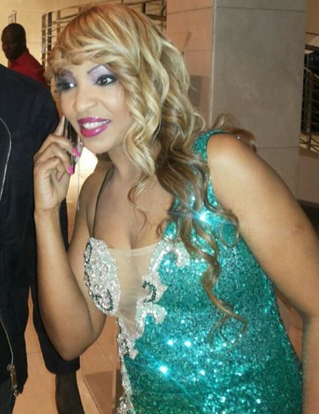 Revoila la chérie de Baba Hamdy, Viviane en mode New look