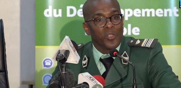 Écologie : Le colonel Baydi Bâ honoré, son parcours donné en exemple Écologie : Le colonel Baydi Bâ honoré, son parcours donné en exemple