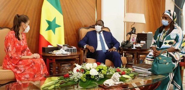 En visite au Sénégal : la Reine d’Espagne a déjeuné avec le couple présidentiel En visite au Sénégal : la Reine d’Espagne a déjeuné avec le couple présidentiel