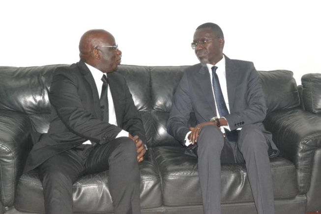 En images du salon des startups avec le cercle des jeunes entrepreneurs du MDES En images du salon des startups avec le cercle des jeunes entrepreneurs du MDES