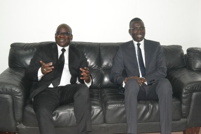 En images du salon des startups avec le cercle des jeunes entrepreneurs du MDES En images du salon des startups avec le cercle des jeunes entrepreneurs du MDES