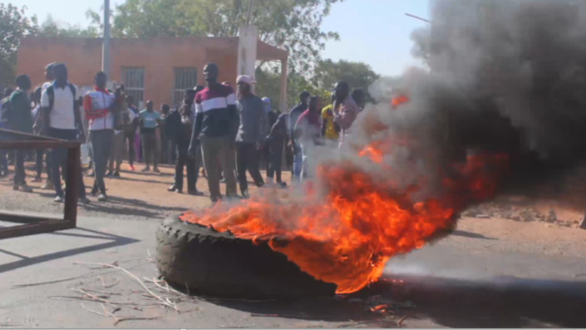 Grève à l’Uabd: Le Recteur se dit ouvert au dialogue Grève à l’Uabd: Le Recteur se dit ouvert au dialogue
