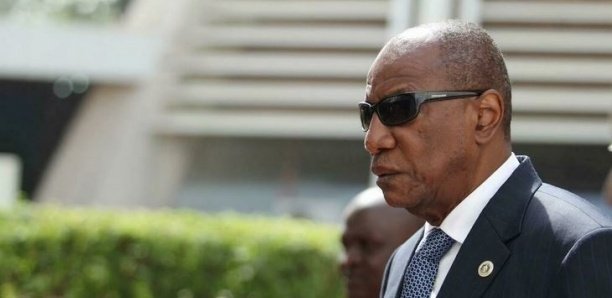 Révélation de taille : Niasse et Decroix (aussi) cités parmi les bénéficiaires des largesses de Condé Révélation de taille : Niasse et Decroix (aussi) cités parmi les bénéficiaires des largesses de Condé