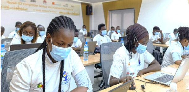 Prix Huawei : "Le Sénégal pourrait être élevé au rang international, en termes d’innovation et de technologie" Prix Huawei : "Le Sénégal pourrait être élevé au rang international, en termes d’innovation et de technologie"