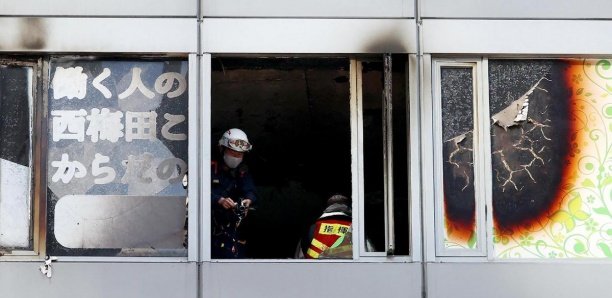 Japon: 27 morts présumés dans l'incendie d'un immeuble à Osaka Japon: 27 morts présumés dans l'incendie d'un immeuble à Osaka