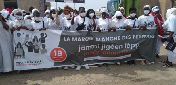 Marche Blanche : les femmes contre toutes dispositions discriminatoires