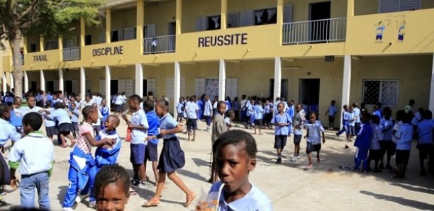 Civisme et citoyenneté : 5 000 élèves des lycées de Dakar outillés Civisme et citoyenneté : 5 000 élèves des lycées de Dakar outillés