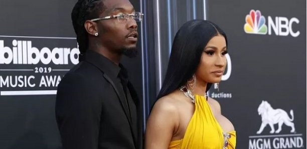 Cardi B offre 2 millions de dollars à son mari Offset pour son anniversaire Cardi B offre 2 millions de dollars à son mari Offset pour son anniversaire