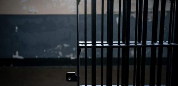 TGI : En lieu et place d'un séjour en France, il obtient un ticket pour la prison de Mbour TGI : En lieu et place d'un séjour en France, il obtient un ticket pour la prison de Mbour