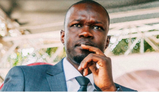 Scandale: Ousmane Sonko accusé de plagiat Scandale: Ousmane Sonko accusé de plagiat