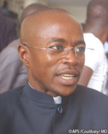 La COJER et Abdou MBOW ridiculisent la République La COJER et Abdou MBOW ridiculisent la République