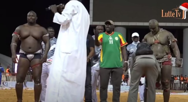 Bombardier savoure sa victoire et bombe le torse : « Balla Gaye mako eup Dollé 2 fois... » Bombardier savoure sa victoire et bombe le torse : « Balla Gaye mako eup Dollé 2 fois... »