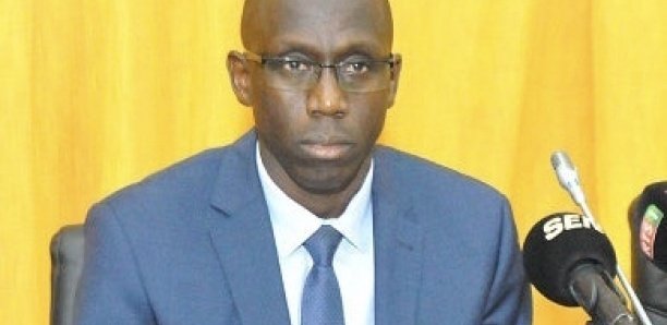 Impôts et Domaines : Le DG Bassirou Samba Niasse sauve (pour le moment) sa tête, jeu de chaises musicales en interne...