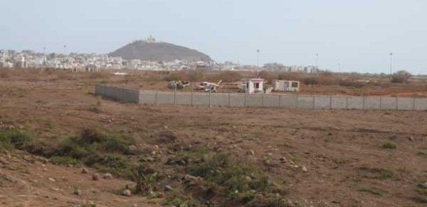 Restitution des terres de l’Aéroport de Yoff : La communauté léboue annonce une série de manifestations Restitution des terres de l’Aéroport de Yoff : La communauté léboue annonce une série de manifestations