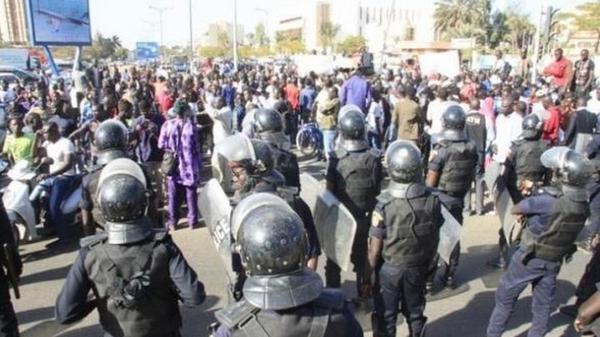 Aéroport de Yoff/ Pour la restitution de leurs terres: La communauté léboue annonce des manifestations Aéroport de Yoff/ Pour la restitution de leurs terres: La communauté léboue annonce des manifestations