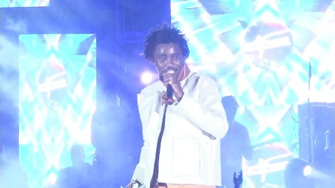 URGENT INTÉGRALITÉ : Regardez comment Waly Seck a répondu aux détracteurs ce 31 décembre au CICES URGENT INTÉGRALITÉ : Regardez comment Waly Seck a répondu aux détracteurs ce 31 décembre au CICES