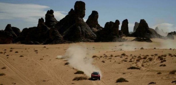 Explosion sur le Dakar 2022 : enquête ouverte en France pour tentative d'assassinats «terroristes» Explosion sur le Dakar 2022 : enquête ouverte en France pour tentative d'assassinats «terroristes»