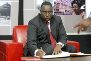 URGENT : Macky suprime 4 agences, ANEJ, FNPJ, ANAMA et AJEB URGENT : Macky suprime 4 agences, ANEJ, FNPJ, ANAMA et AJEB