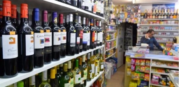 Le Québec envisage d’interdire la vente d’alcool et de cannabis aux non-vaccinés Le Québec envisage d’interdire la vente d’alcool et de cannabis aux non-vaccinés