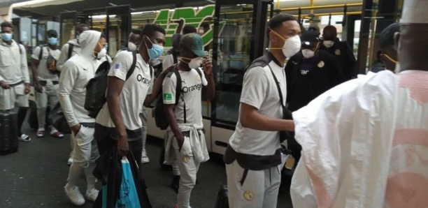 En route vers la CAN : Excursion sur les hauts plateaux de Bafoussam, plus de 07 heures de route pour rallier le terrain de jeu des Lions... En route vers la CAN : Excursion sur les hauts plateaux de Bafoussam, plus de 07 heures de route pour rallier le terrain de jeu des Lions...