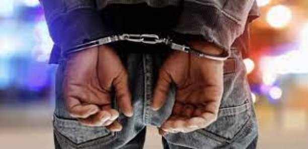 Trafic de drogue : Déjà condamné en Mauritanie, un père de famille qui utilisait ses enfants comme dealers (encore) arrêté à...