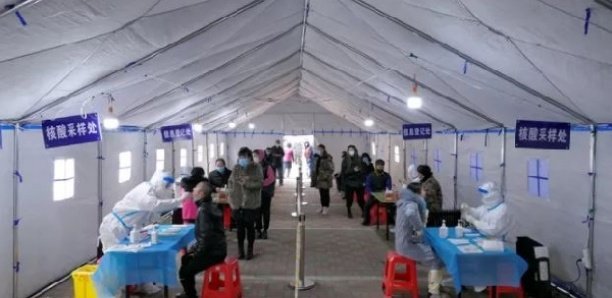 Une ville chinoise teste ses 14 millions d’habitants face à une série de cas Covid Une ville chinoise teste ses 14 millions d’habitants face à une série de cas Covid