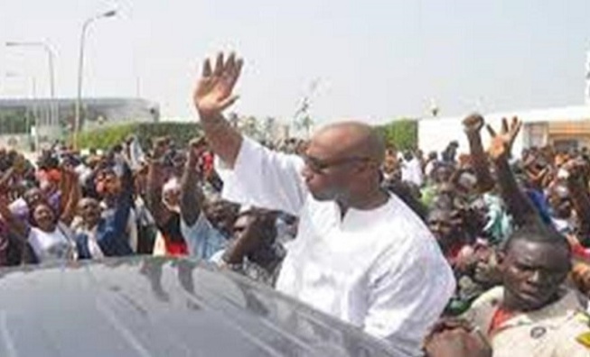 Mobilisation rassurante pour sa caravane à Grand Yoff : Barthelemy Dias leur promet 3 milliards FCFA de budget, une fois élu