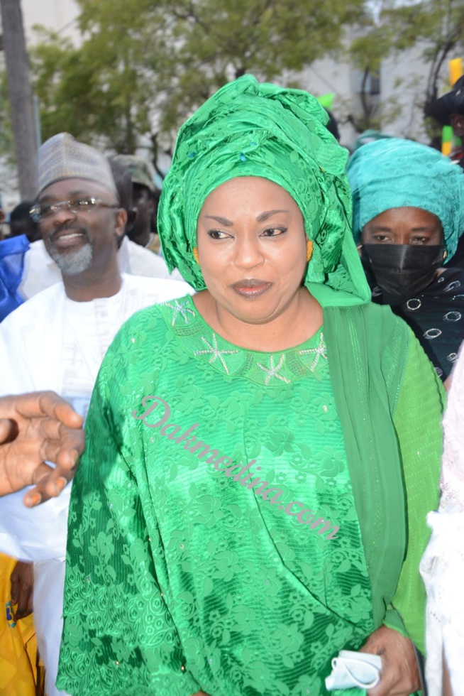 Médina : L’accueil Chaleureux De Cheikh Ba Réservée au Ministre de la femme Ndeye Saly Diop (Vidéo)