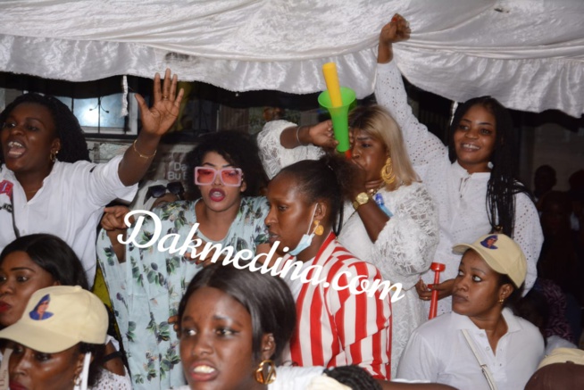 Médina : L’accueil Chaleureux De Cheikh Ba Réservée au Ministre de la femme Ndeye Saly Diop (Vidéo)